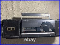 1989 Sony CFD-D77 FM/AM CD Cassette Corder Boombox, READ