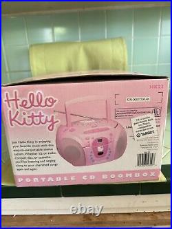 2000 Hello Kitty Portable Stereo CD/Cassette Player AMFM Radio Boombox