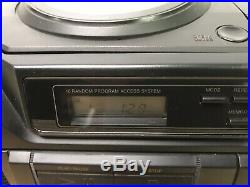 Aiwa CSD-XL202 Portable AM/FM, CD, Cassette Player, BoomBox CD SKIPS -READ