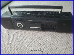 BROKEN 1988 Panasonic RX-DT50 Boombox Portable Cassette CD Player FOR PARTS ONLY