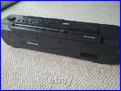 BROKEN 1988 Panasonic RX-DT50 Boombox Portable Cassette CD Player FOR PARTS ONLY