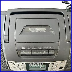 Boombox Panasonic 1998 Stereo XBS AM/FM Cassette CD Player Radio RX-DS18 Vintage