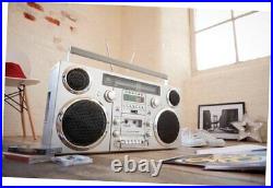 Brooklyn 1980S-Style Portable Boombox CD Player, Cassette Player, FM Radio