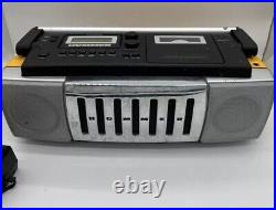 Conair 2004 HUMMER H2 Boombox CD Player Stereo Radio Please See Photos