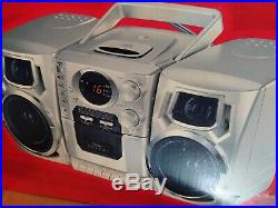 Durabrand 3 Piece CD-1493 Compact Disc/ Cassette Portable Stereo Boombox