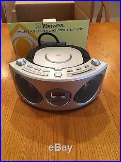 Emerson Portable Radio/CD Player PD6810 NEW Open Box