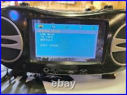 GPX Portable Boombox Music & Movie System DVD Player AM/FM BD707B TESTED No box