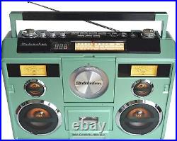 Ghetto Blaster Stereo Boombox Bluetooth/CD/AM-FM Radio/Cassette vintage style