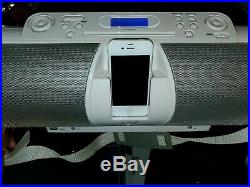 ILive Boombox Portable Docking Station Radio. Cd Player & IPhone Will Not Work