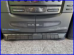 JVC PC-XC30 PORTABLE CD CHANGER SYSTEM BoomBox Bookshelf Fully Tested JVC PC-XC30 PORTABLE CD CHANGER SYSTEM BoomBox Bookshelf Fully Tested