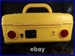 Jeep Boombox Portable CD Radio Am/fm Cassette Player Yellow Wpss-1a (excellent)