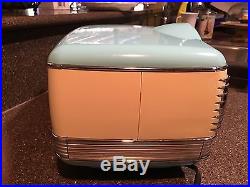 Memorex Two Tone Turquoise AM/FM Stereo Radio C/D Player 1950's Car Dash Look