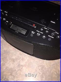 New Sony Portable Boombox MP3 CD Cassette Player Digital AM/FM Radio AC/Battery