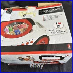 One Direction 1D Portable #15540 AM/FM Radio CD Player Boombox 2012 Rare Nice