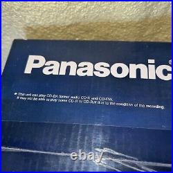 PANASONIC CD Stereo System. SC-EN26 Silver. NEW