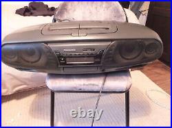 Panasonic Model RX-DT505 Boombox Portable CD/Cassette System Nearly Mint Working