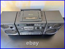 Panasonic RX-DT-680 Boom Box Stereo CD/cassette