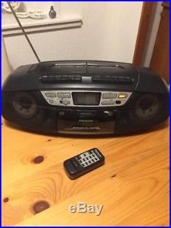 Panasonic RX-DT37 Boombox/portable twin cassette/cd player/radio & Remote
