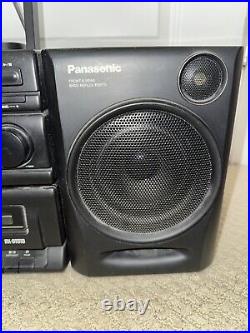 Panasonic RX-DT610 Portable Dual Tape Deck & CD System Detachable Speakers 1993