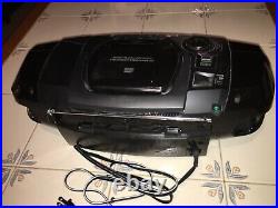 Philips CD Cassette Tape Player Recorder Digital Radio Tuner Portable Boombox