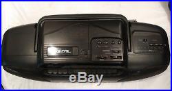 Sanyo MCD-Z31 AM FM CD Dual Cassette Player Recorder Boombox Portable Tested