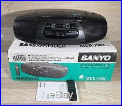 Sanyo MCD-Z48L Portable CD Cassette Player/Recorder Radio Boombox With Remote