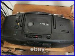 Sony CFD-12 Stereo boombox combo cd cassette radio am fm