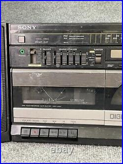 Sony CFD-444 Digital Portable AM/FM Stereo Cassette Compact Disc Corder Boombox