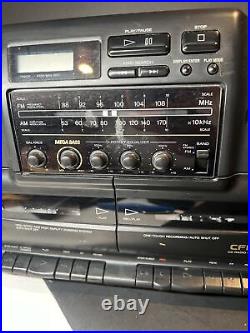 Sony CFD-550 Portable Stereo Boombox AM FM Radio CD Player Dual Cassette READ