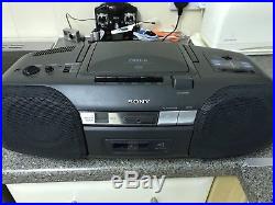 Sony CFD-6 Portable Cd Player Radio Ghetto Blaster Vintage