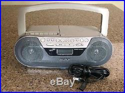 Sony CFD-S05 CD Player Radio Cassette AUX Portable Stereo Boombox FULLY TESTED