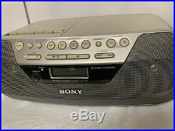 Sony CFD-S05 Portable CD Radio Player Cassette-Corder Boombox Stereo CD-R/RW