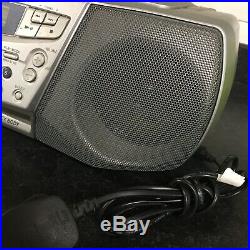 Sony CFD-S22L Portable CD Radio Cassette Player recorder Boombox Ghetto Blaster