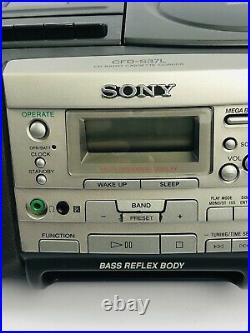 Sony CFD-S37L Vintage CD Cassette Tape Player Radio Boombox Portable