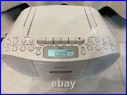 Sony CFD-S70 Boombox CD Player Radio Stereo Cassette White 11W Audio Japan