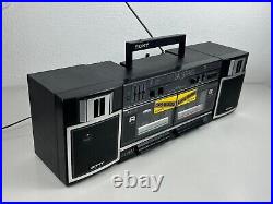 Sony CFS-W365S Portable Stereo Cassette AM/FM/SW1/SW2 Radio Boombox Boxed New Sony CFS-W365S Portable Stereo Cassette AM/FM/SW1/SW2 Radio Boombox Boxed New