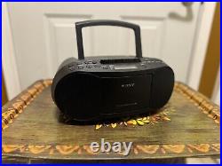 Sony Portable CFDS70 CD Boombox Cassette Radio Player AMFM Stereo MP3 Bundle X2