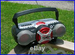 Sony Xplod Portable AC/DC Boombox CD Player Cassette Recorder FM Radio CFDG505