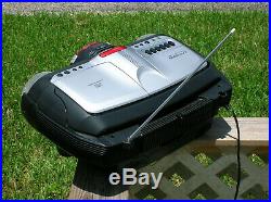 Sony Xplod Portable AC/DC Boombox CD Player Cassette Recorder FM Radio CFDG505