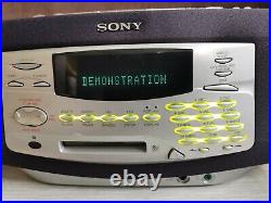 Sony ZS-M35 Portable MiniDisc Player / Recorder CD Player & Radio Boombox System