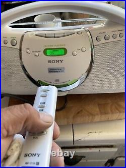 Sony ZS-Y3 Portable Stereo CD R/RW Player AM/FM Radio Megabass Boombox (NOB)