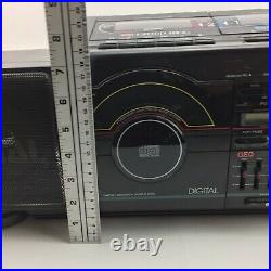 Sound Design 4955 Boombox Stereo CD Dual Cassette Player Radio AM FM Battery