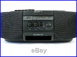 VTG Sony Boombox CD AM/FM Radio Cassette Tape Player Recorder Portable Stereo