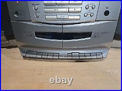 VTG Sony CFD-C1000 Boombox 3 CD Changer Dual Cassette AM/FM (No Remote) TESTED