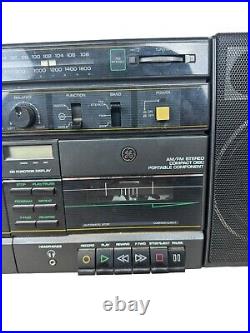 Vintage 1990 GE Boombox Radio/CD/Cassette Model No. 3-7045A