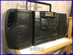 Vintage 90s JVC PC-XC30 Portable Stereo Boombox Radio CD Player 6 Disc Changer