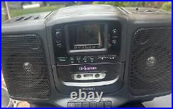 Vintage Casio CD-g500 Boombox with TV CD Player Cassette Radio Karaoke Rare Teste