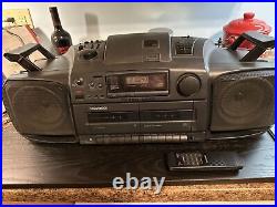 Vintage MAGNAVOX AZ8400 CD/Dual Cassette Stereo Boombox AM/FM Radio READ