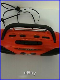 Vintage Mickey Mouse Disney Portable Boom Box Model MU462 Cassette Player Am/Fm