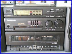 Vintage Panasonic Boombox / portable AM/FM Radio, CD player, model RX-DT630